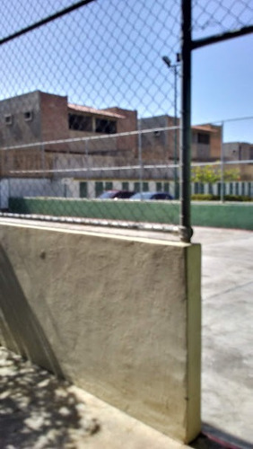 Imagen 14 de 16 de Apartamento Vacacional En Venta En Higuerote (efi)