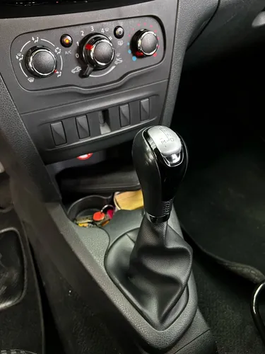 Renault Logan 1.6 Life