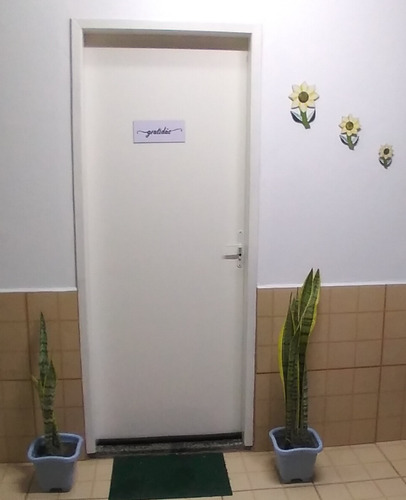 Casa Rio Das Ostras Praia ( Kitnet) Com Varadão Grande