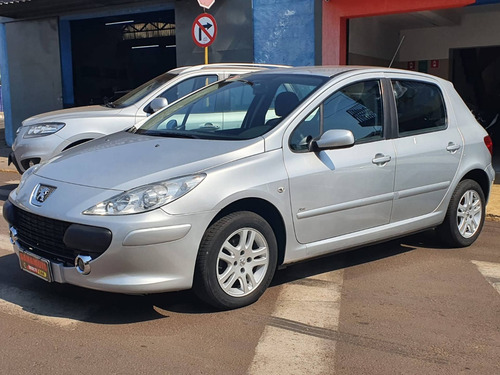 Imagem 4 de 14 de Peugeot 307 1.6 Presence 16v Flex 4p Manual