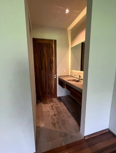 Casa En Venta En Valle De Bravo Avandaro (m2c300)