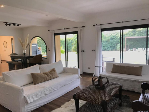 Imagen 1 de 21 de Casa - Santa Clara. Villa Nueva.