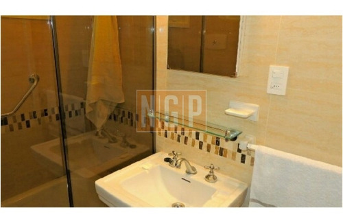 Muy Lindo Apartamento En Península , Ubicación Única! -ref:17075