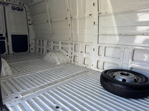 Iveco Daily 3.0 Furgon 55c16 H2 155cv 15.6m3 3950