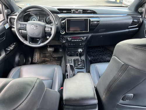 Imagem 7 de 15 de Toyota Hilux Srx 2.8 Prata 2019
