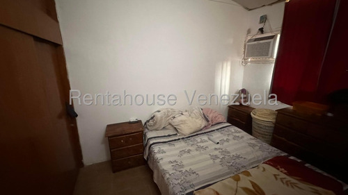 25-17791 Apdapartamento En Venta Urb El Lago Los Samanes