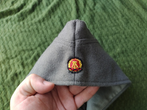 Birrete Del Ejercito Popular Alemán Nva Talle 59 (Usado)