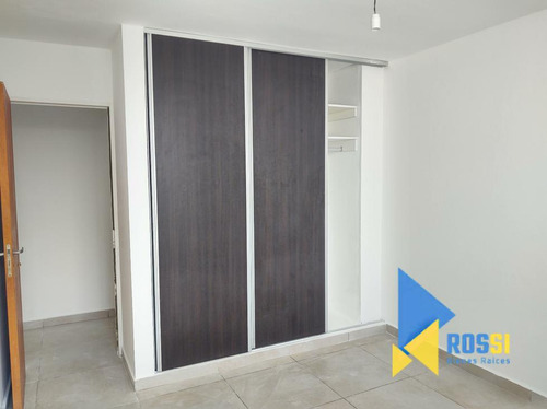 Alquilo Departamento De 3 Dormitorios Con Terraza Con Asador En Villa Cabrera