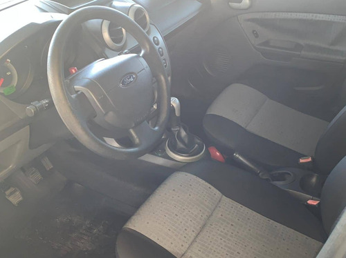 Ford Fiesta 1.6 Rocam Sedan 8v Flex 4p Manual