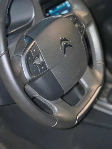 Imagen 12 de 12 de Citroën C4 Lounge 2018 1.6 Hdi 115 Feel Pack