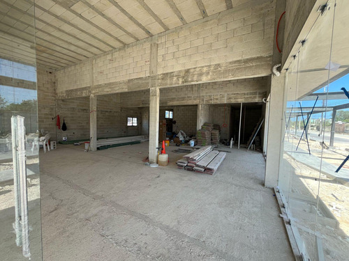 Renta De Local Comercial En Caucel En Preventa En Obra Gris