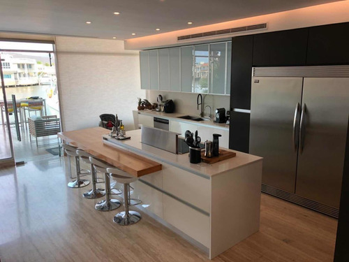 Imagen 4 de 8 de Casa Bote C