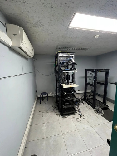 Vendo Oficina En Huérfanos 1052, Santiago