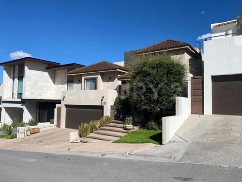 Casa En Venta, Residencia En Bosques De San Francisco
