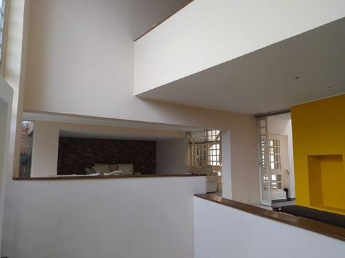 Imagen 2 de 12 de Exclusiva Casa En Alquiler En Colinas De Bello Monte Ideal Para Embajadas Y Multinacionales