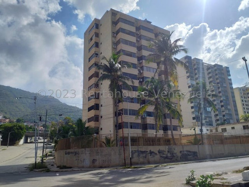 Me 24-16072 Venta Apartamento Macuto