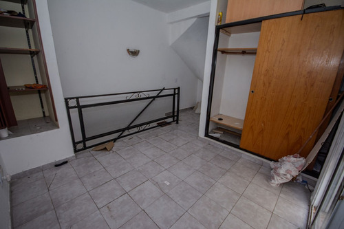 Venta Ph 3 Ambientes Con Balcon Y Lavadero En Caseros