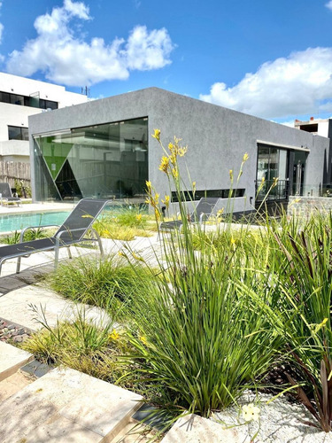 Imagen 6 de 10 de Departamento En Venta En Canning.