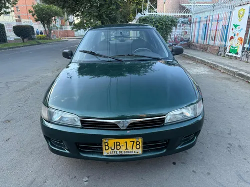Mitsubishi Lancer 1.3 Gl 4 p 81 hp