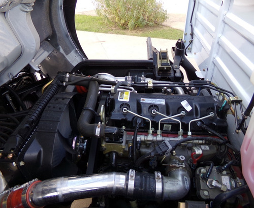 Imagen 8 de 15 de Dfm Duolica 1064 Cummins Isf 160cv C/ Caja0km My2023 P/ 6ton