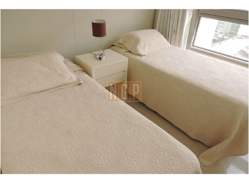 Imagen 24 de 30 de Torre De 5 Estrellas, A Pasos De Av Gorlero, Espectacular Apartamento A Estrenar De Dos Dormitorios En Suite, Baño Social, Living Comedor,cocina