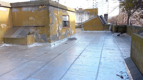 Imagen 3 de 13 de Venta Local + Ph + Terraza. Total 300m2 Frente Al Shopping Los Gallegos