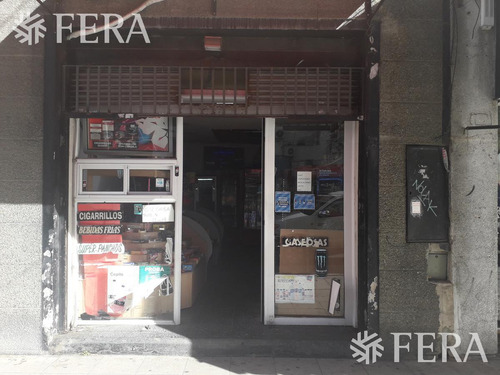 Imagen 2 de 3 de Venta De Local Comercial En Wilde, Excelente Ubicación (27348)