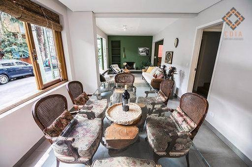 Casa De Vila Itaim Bibi, 300 M², 4 Suítes Todas Com Closet, Master Banheiro Sr E Srª Com Hidro, 2 Vagas, R$ 3.900.000,00 - Ca3049
