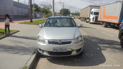 Fiat Siena 1.0 El Flex 4p