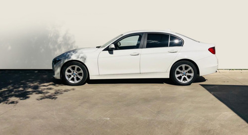 Bmw 320 I Sedan L/13 2013