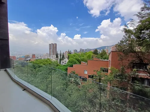 Apartamento En Venta En El Poblado - Sector El Tesoro. Cod V16786