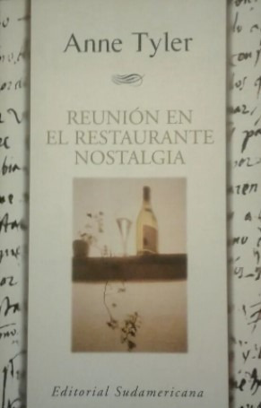 Reunión En El Restaurante Nostalgia