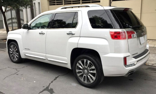 Imagen 4 de 9 de Terrain Denali 2016 De Lujo Blanca