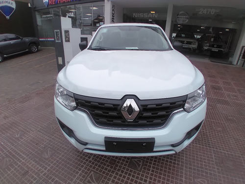 Imagen 8 de 12 de Renault Alaskan Confort 4x2 Enterga $ 2.500.000-y Cuotas