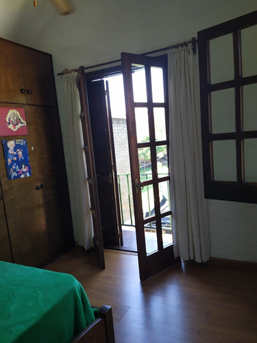 Imagen 7 de 14 de Casa 5 Ambientes Y 2 Baños