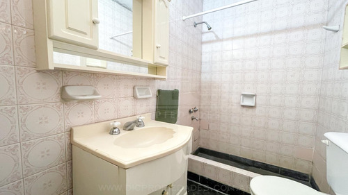 Casa 4 Dormitorios Venta - Olivos-maipu/uzal