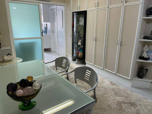 Apartamento No Morumbi,3 Quartos, 2 Suítes,3 Vagas,156 M² - Ap2512