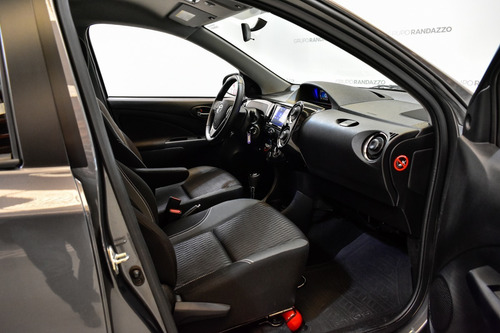 Imagen 6 de 15 de Toyota Etios 1.5 5 Ptas Xls 4at 2021 La Plata 715