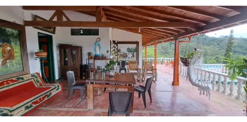Vendo Casa Finca En Via Venecia