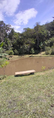 Sitio Com Lago E Ribeirão