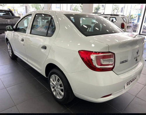 Auto Renault Logan Life 1.6 Anticipo + Cuota Fija Tasa 0% W