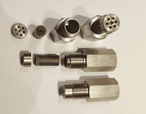 Imagen 4 de 9 de Adaptador Mini Catalizador Del Sensor De Oxigeno.