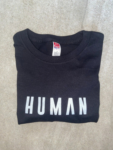 Imagen 2 de 2 de Playera Human Negra