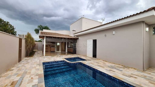 Venda De Casas / Condomínio Na Cidade De Araraquara 6555
