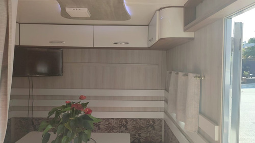 Trayler Fabricação - Rs - Com 5,5 Metros
