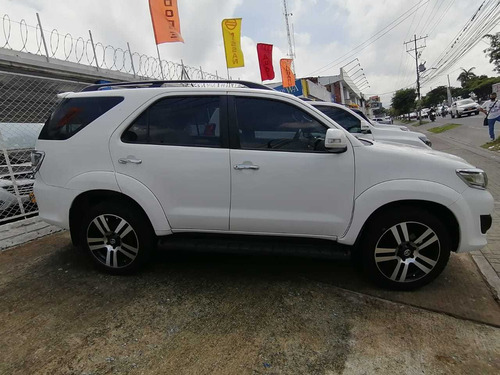 Toyota Fortuner 2.7 4x2