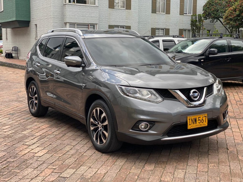 Nissan X-trail Exclusive 2.500 Cc 4x4