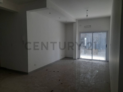 Departamento En Venta 2 Ambientes A Estrenar, Victoria