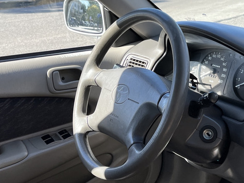 Toyota Corolla 1.8 Xei