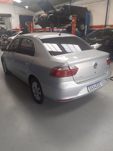 Volkswagen Voyage 2016 1.6 Msi Trendline Total Flex 4p